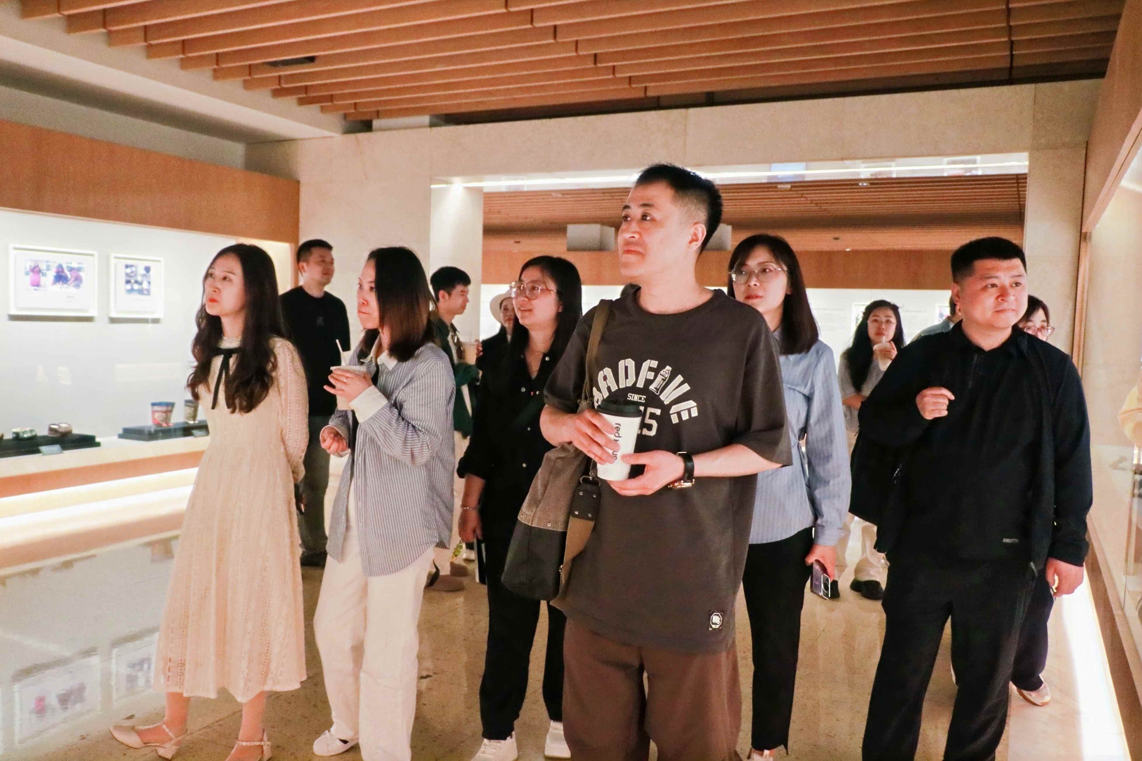 配图2.jpg